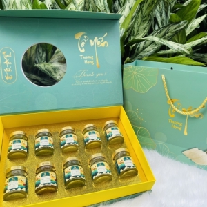 Hộp quà tặng Yến chưng sẵn Truebinest